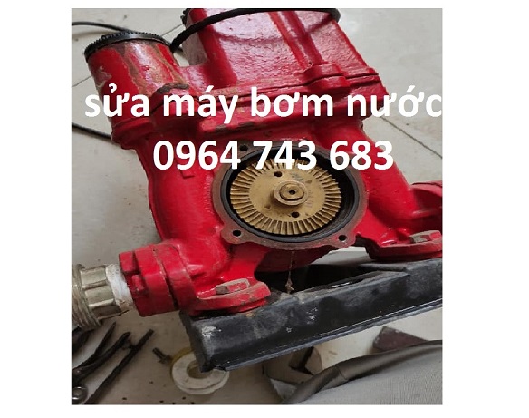 máy bơm cháy do kẹt cánh quạt nước