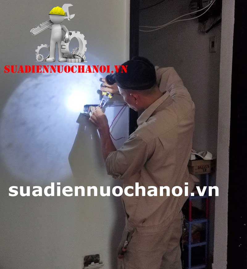 Chuyên sửa chữa thay thế bóng đèn thiết bị điện ,ổ cắm ,công tắc cũ lâu ngày bị hỏng