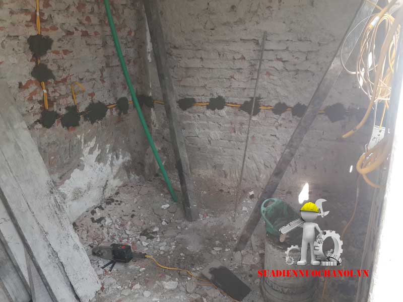 Sửa điện nước nhà anh Đạt tại số nhà 14 ngõ 195 Quang Trung, quận Hà Đông
