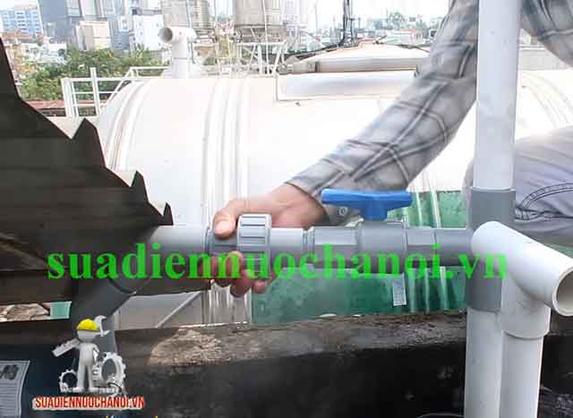 Bước 5 lắp đặt máy bơm tang áp