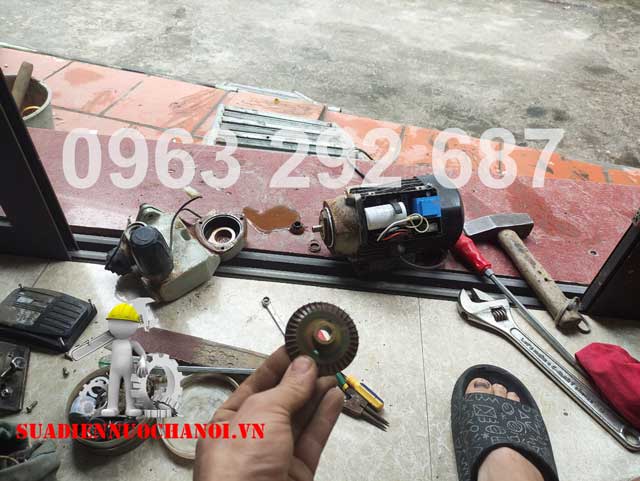 Lưu ý khi tham khảo bảng giá sửa máy bơm nước  tại Cầu Giấy